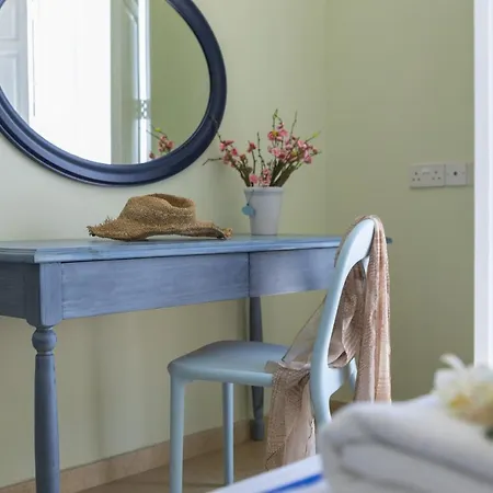 How To Rent Your Own Close To Fig Tree Bay, 1423 Πρωταράς